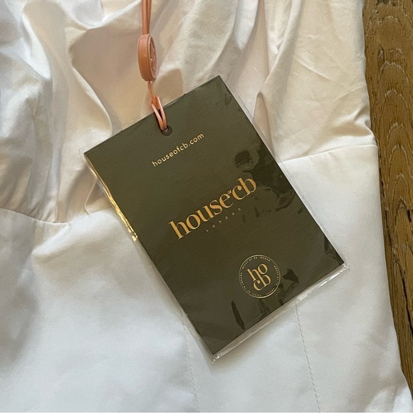 ✨SOLD✨ House of CB “Le Puff” Dress in White - Picture 9 of 9